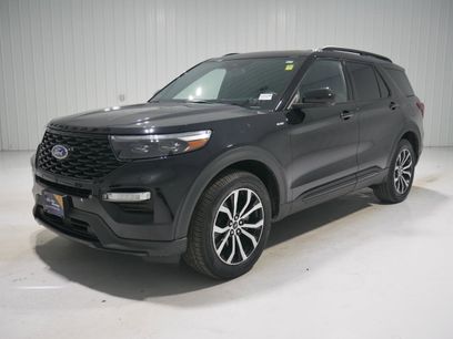 Certified 2022 Ford Explorer ST-Line w/ Class IV Trailer Tow Package
