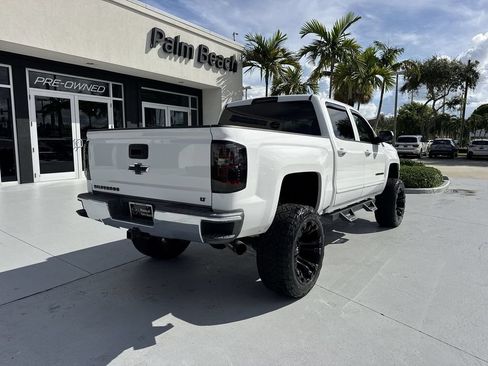 Used 2018 Chevrolet Silverado 1500 LT w/ All Star Edition AWD/4WD image 3