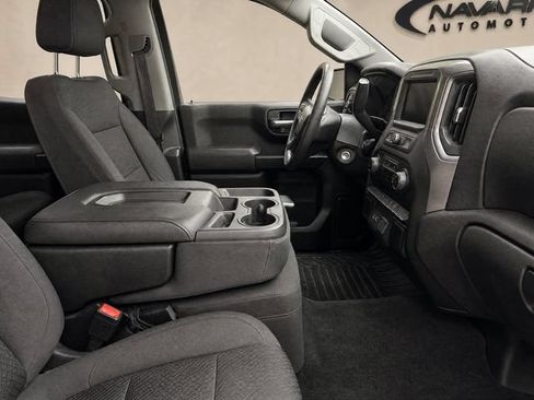Used 2020 Chevrolet Silverado 1500 Custom w/ Custom Value Package RWD image 12