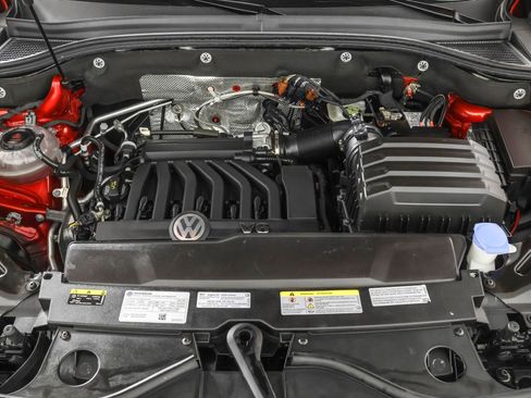 Certified 2022 Volkswagen Atlas SEL image 51