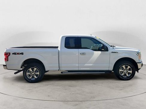 Used 2018 Ford F150 XLT w/ Equipment Group 302A Luxury AWD/4WD image 4