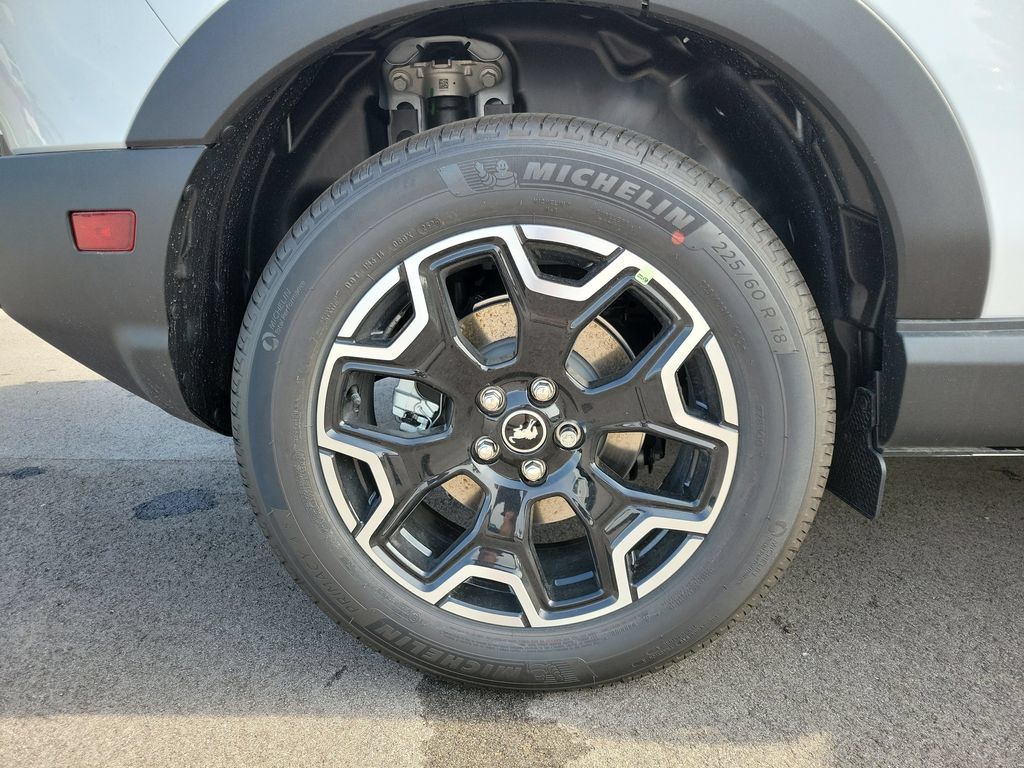 New 2026 Ford Bronco Sport Outer Banks w/ Outer Banks Tech Package+ AWD/4WD image 5