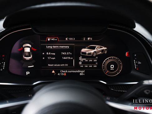 Used 2018 Audi R8 V10 w/ Premium Package RWD image 23