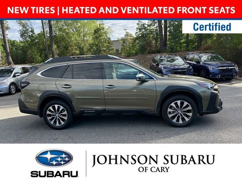 Used 2023 Subaru Outback Touring AWD/4WD image 3