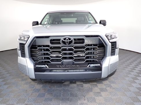 Used 2024 Toyota Tundra Limited w/ TRD Off-Road Package AWD/4WD image 13