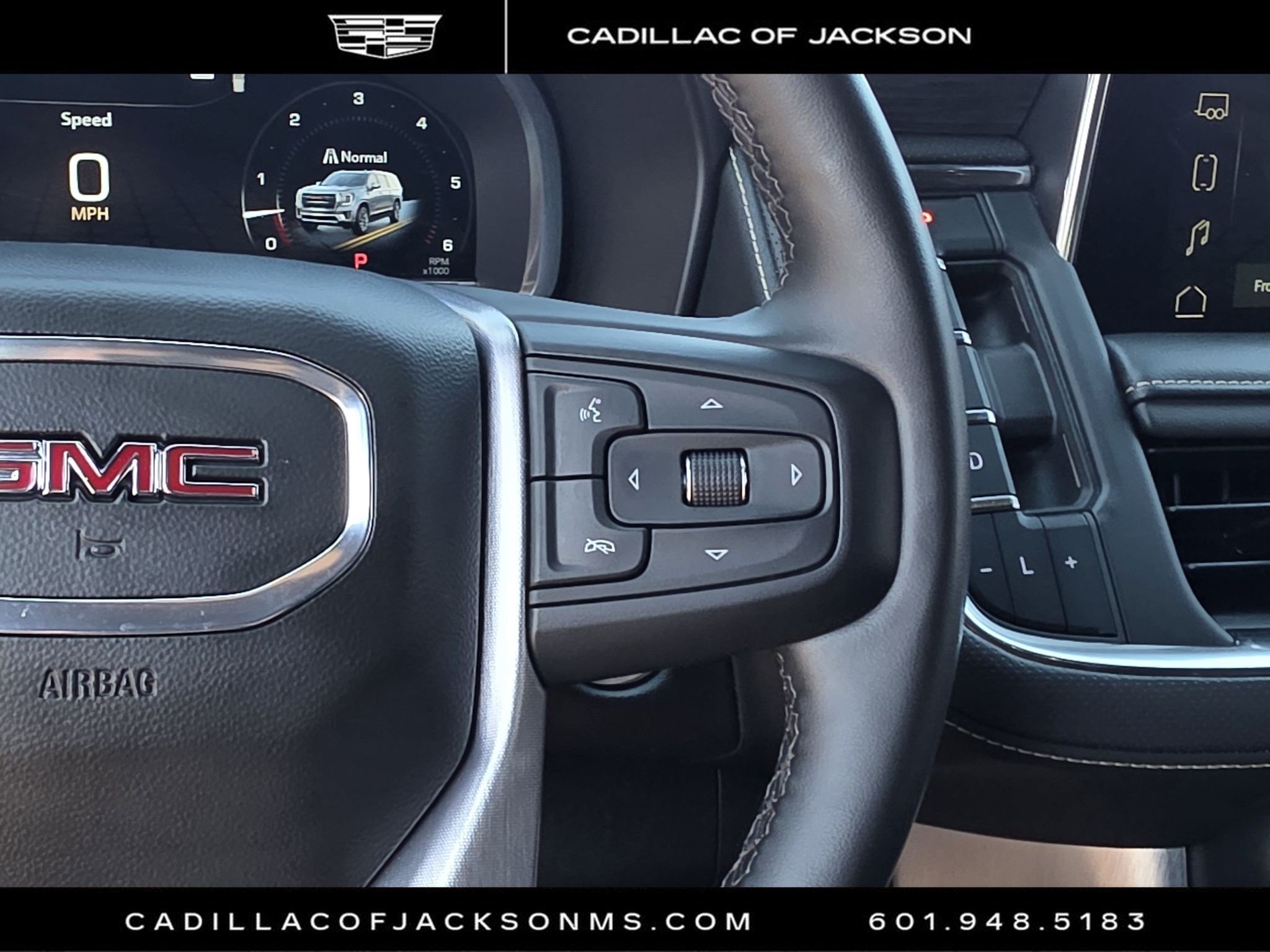 Used 2023 GMC Yukon XL SLT w/ SLT Premium Package RWD image 13