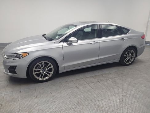 Used 2020 Ford Fusion SEL image 2