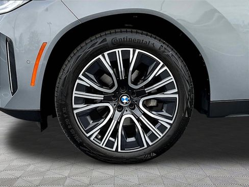 Used 2025 BMW X3 xDrive30i w/ Premium Package AWD/4WD image 34
