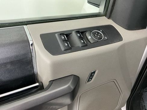 Used 2020 Ford F350 XLT w/ XLT Value Package AWD/4WD image 13