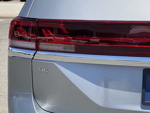 Certified 2025 Volkswagen Atlas SE AWD/4WD image 24