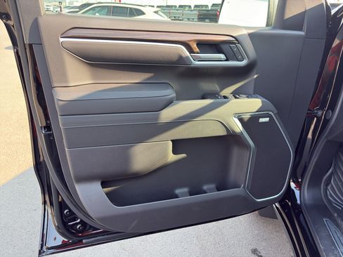 New 2026 Chevrolet Silverado 1500 RST w/ RST All Star Premium Package AWD/4WD image 11