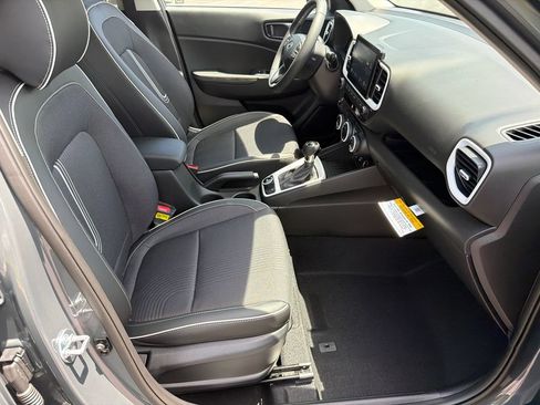 New 2026 Hyundai Venue SEL FWD image 14