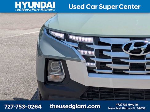 Used 2023 Hyundai Santa Cruz SE AWD/4WD image 9