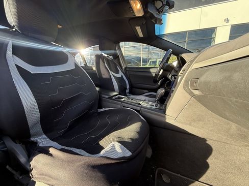 Used 2009 Pontiac G8 w/ Premium Package image 25