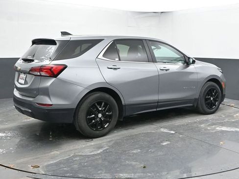 Used 2024 Chevrolet Equinox LT image 11