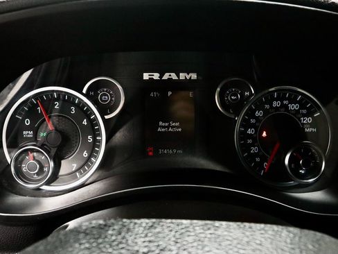 Used 2024 RAM 2500 Big Horn image 27