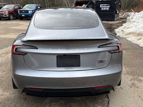 Used 2024 Tesla Model 3 Performance image 5