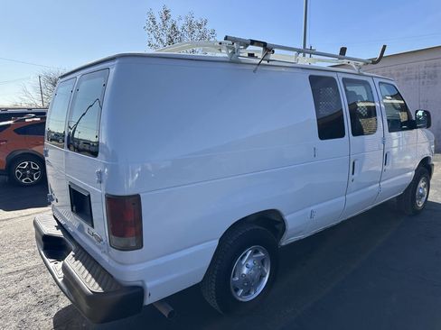 Used 2010 Ford E-150 and Econoline 150 image 7