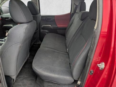 Used 2017 Toyota Tacoma SR5 image 14