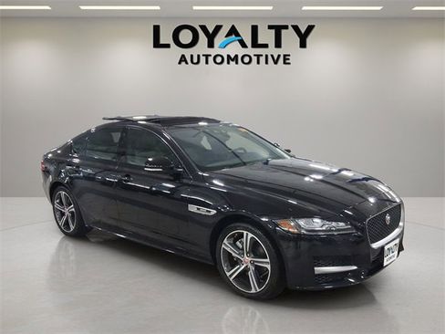 Used 2018 Jaguar XF R-Sport image 7