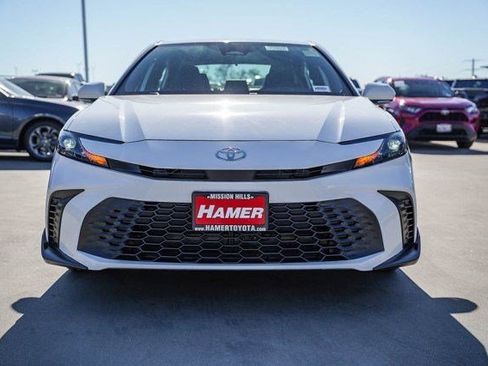 New 2026 Toyota Camry SE FWD image 2