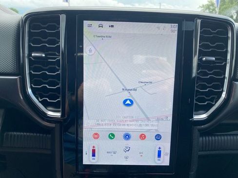 New 2025 Ford Ranger XLT w/ FX4 Off-Road Package image 24