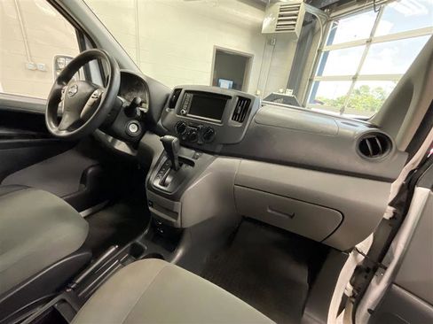 Used 2021 Nissan NV200 SV w/ Back Door Glass Package image 23