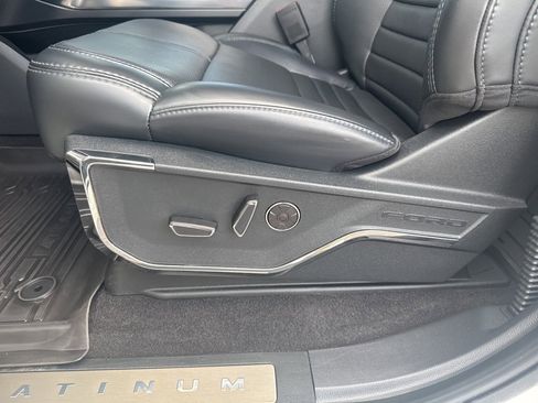 Used 2025 Ford F150 Platinum w/ Equipment Group 702A High image 35