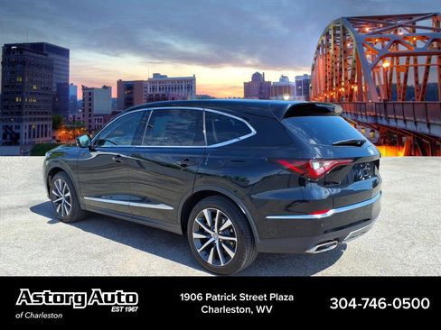 Used 2025 Acura MDX SH-AWD w/ Technology Package image 5