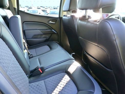 Used 2021 Chevrolet Colorado Z71 w/ Safety Package image 25