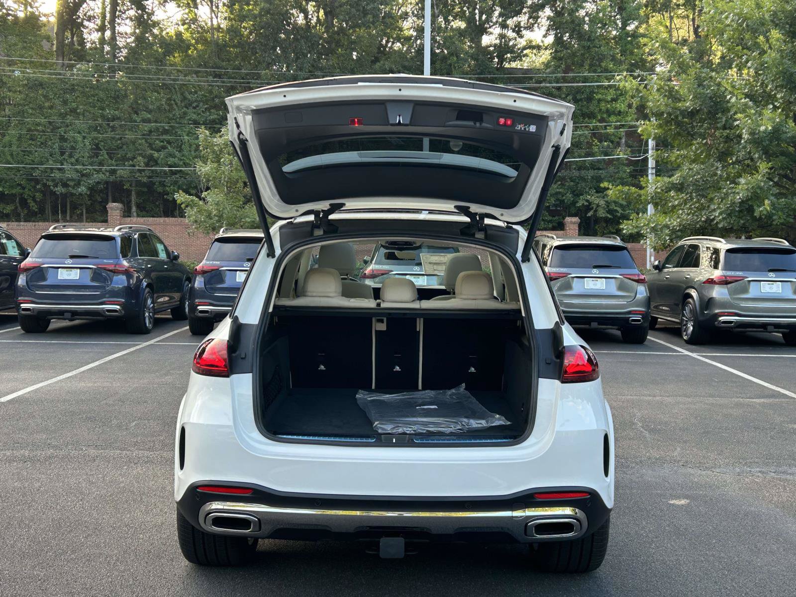 New 2027 Mercedes-Benz GLE 450 4MATIC image 7