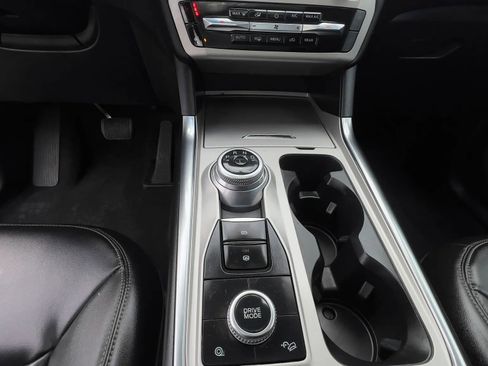 Used 2023 Ford Explorer XLT w/ Equipment Group 202A image 32