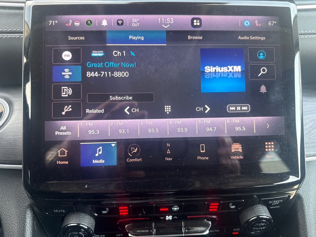 Used 2023 Jeep Grand Cherokee Limited AWD/4WD image 34
