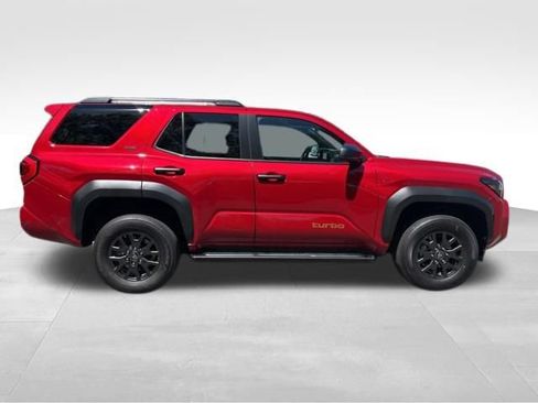 Certified 2025 Toyota 4Runner SR5 AWD/4WD image 6