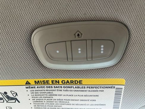 Used 2021 Chrysler Voyager Lxi FWD image 52