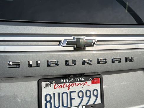 Used 2021 Chevrolet Suburban High Country image 28