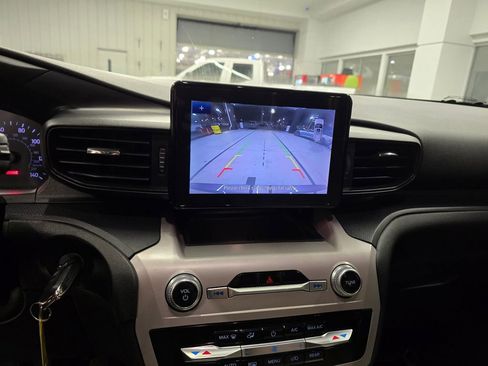 Used 2023 Ford Explorer 2WD image 22