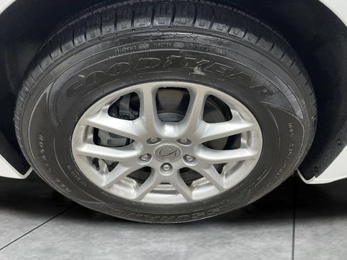 Used 2023 Chrysler Voyager LX FWD image 20