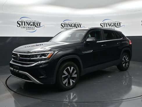 Used 2021 Volkswagen Atlas Cross Sport SE FWD image 3