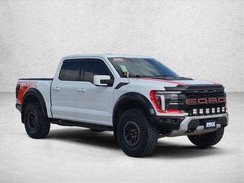 Used 2025 Ford F150 Raptor AWD/4WD image 3