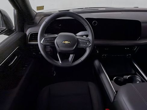 New 2026 Chevrolet Suburban LS w/ Max Trailering Package AWD/4WD image 18
