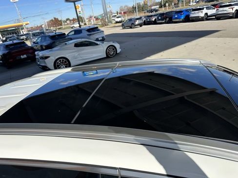 Used 2021 Mercedes-Benz GLC 300 GLC 300 image 13