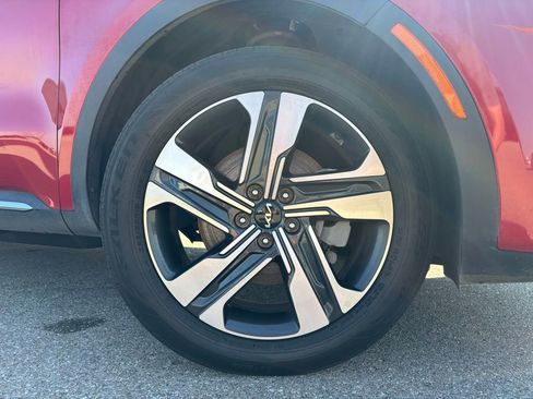 Used 2023 Kia Sorento EX image 6