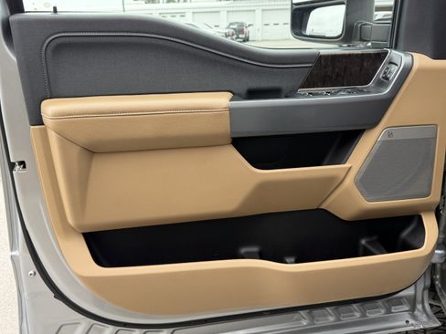 Used 2024 Ford F350 Lariat w/ Lariat Ultimate Package image 13