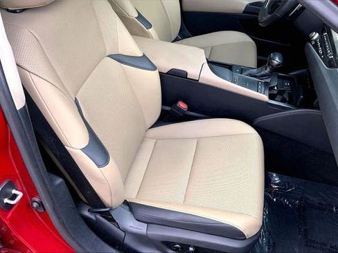 Used 2021 Lexus ES 250 w/ Premium Package image 30