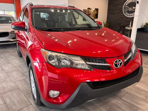 Used 2013 Toyota RAV4 XLE FWD image 3