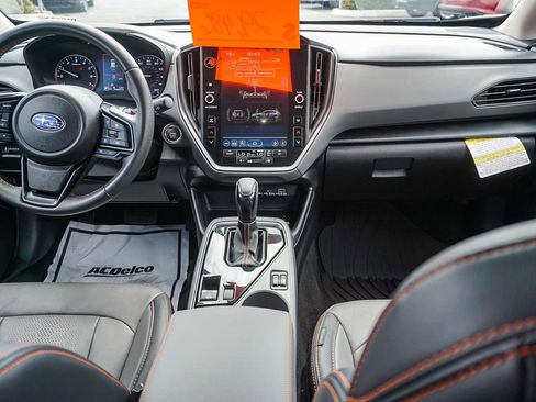Used 2024 Subaru Crosstrek 2.5i Limited w/ Crosstrek Mirror Package AWD/4WD image 14