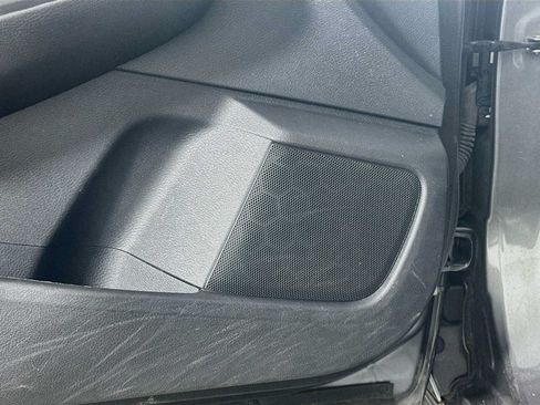 Used 2024 Nissan Sentra SV FWD image 16