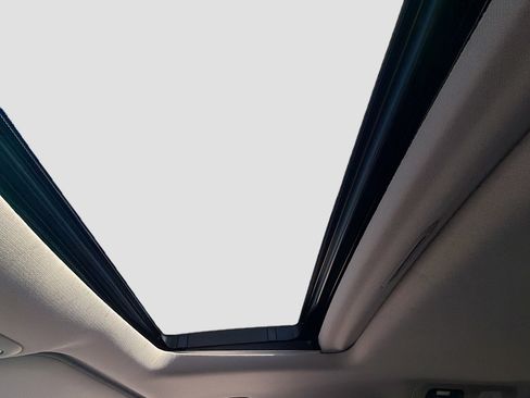 Used 2019 Honda Odyssey EX-L image 12