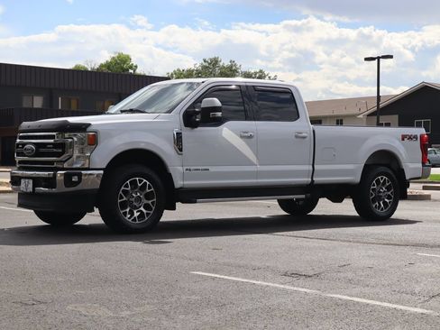 Used 2022 Ford F250 Lariat w/ Lariat Ultimate Package AWD/4WD image 11